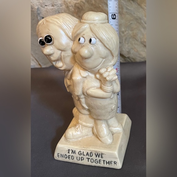 Vintage "I'm Glad We Ended Up Together" 1971 Vtg. W. & R. Berries Co. 6" Couple - Picture 2 of 12